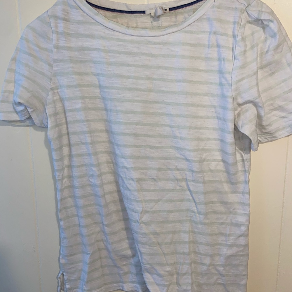 Tee